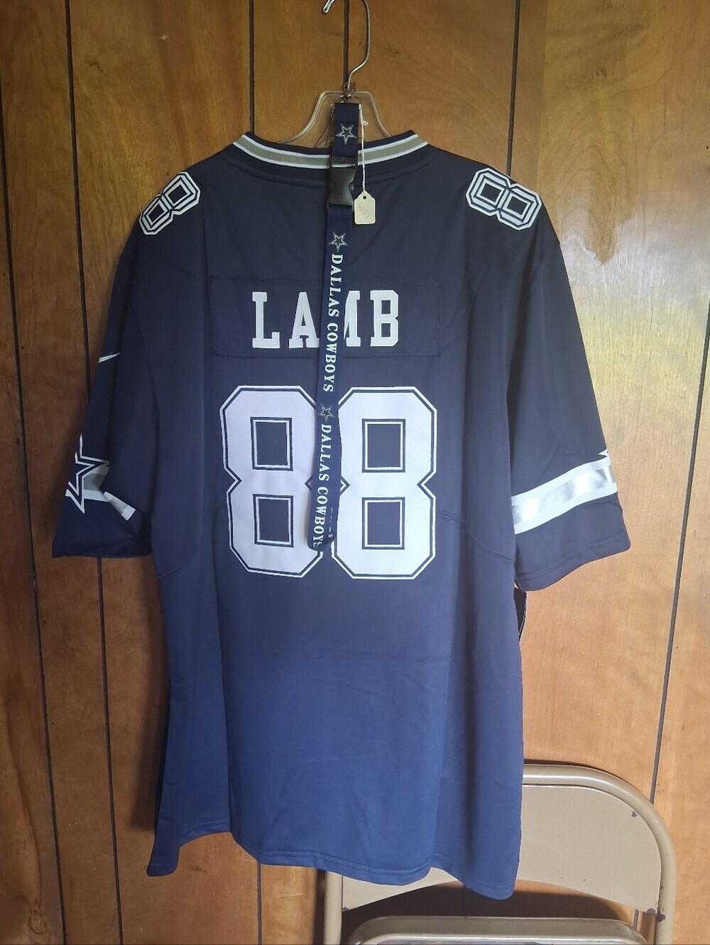 Dallas Cowboys lanyard with XL CD Lamb jersey